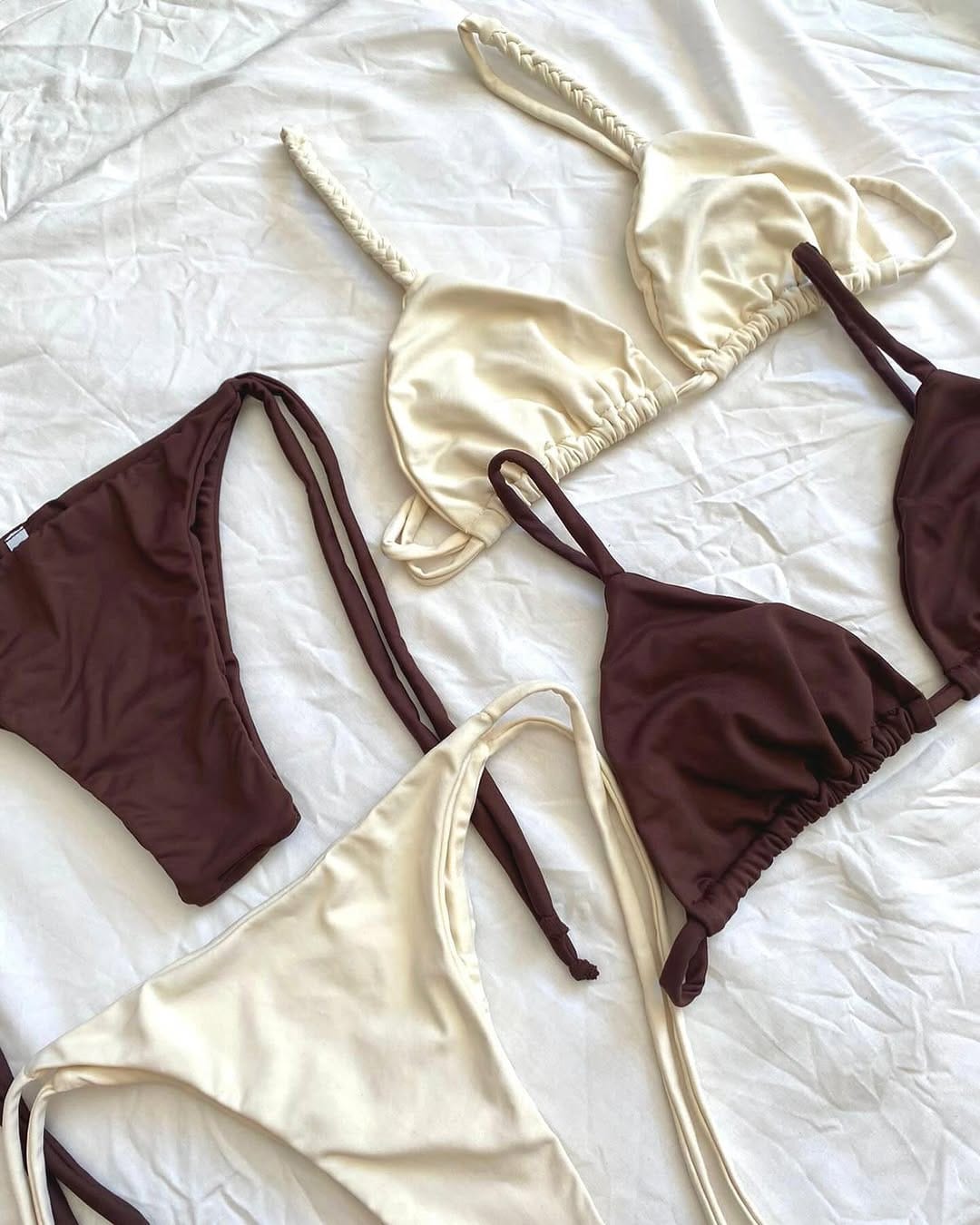 Post 1 by Acqua Biquinis on Instagram (image)