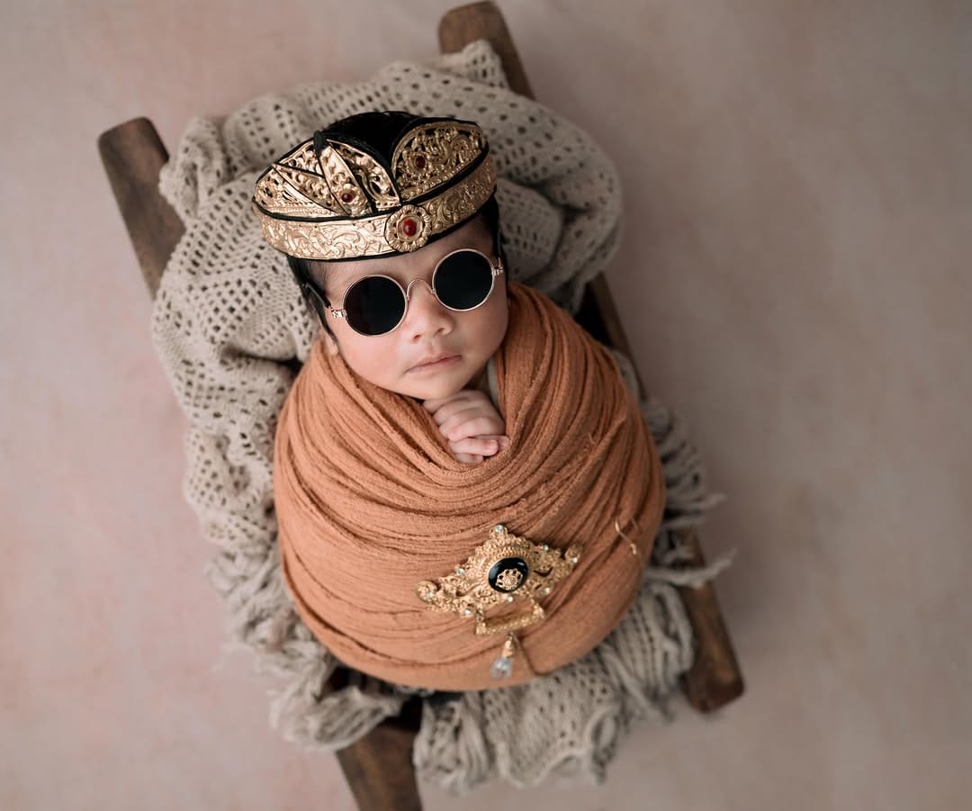 Post 2 by Newborn Photography Bali on Instagram (carousel)