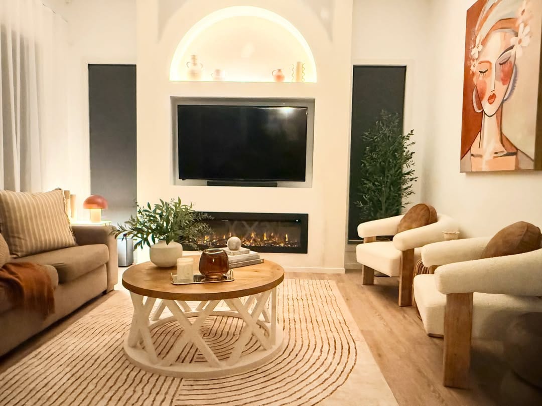 Post 3 by Budget Home Living on Instagram (image)