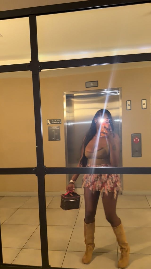 Post 2 by D💎amond Pr👑ncess on Instagram (video)