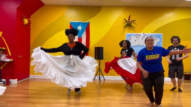 Post 7 by La Escuelita Bombera de Corazón on Instagram (video)