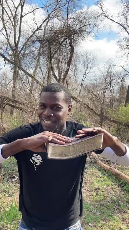 Post 8 by Marquis Elliott on Instagram (video)