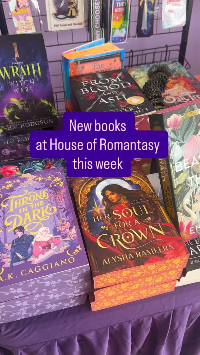 Post 3 by E.P. Bali Romantasy Author on Instagram (video)