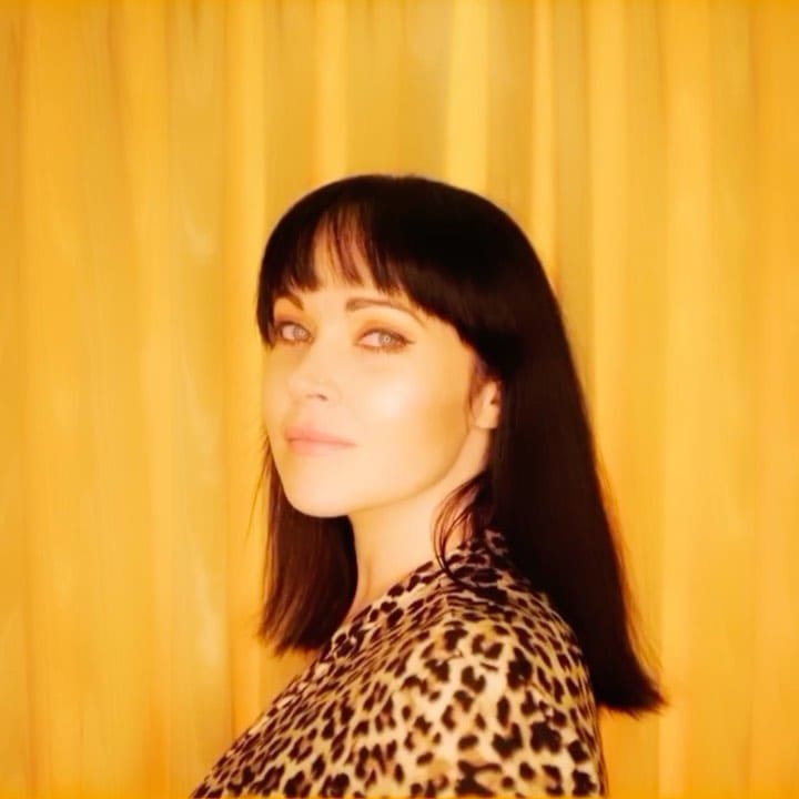 Post 10 by Sarah West on Instagram (video)