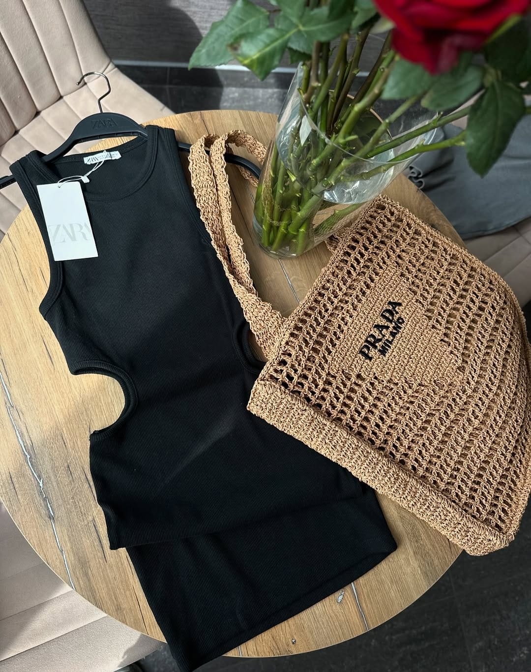 Post 2 by 👑 BOMOND 💕 Victoria’s Secret 🪽⚫️ Zara ⚫️ on Instagram (image)