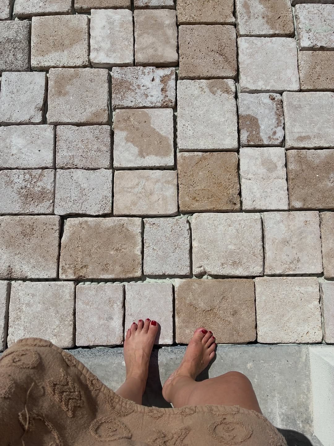 Post 3 by Kristin Rawson Interior Design on Instagram (image)
