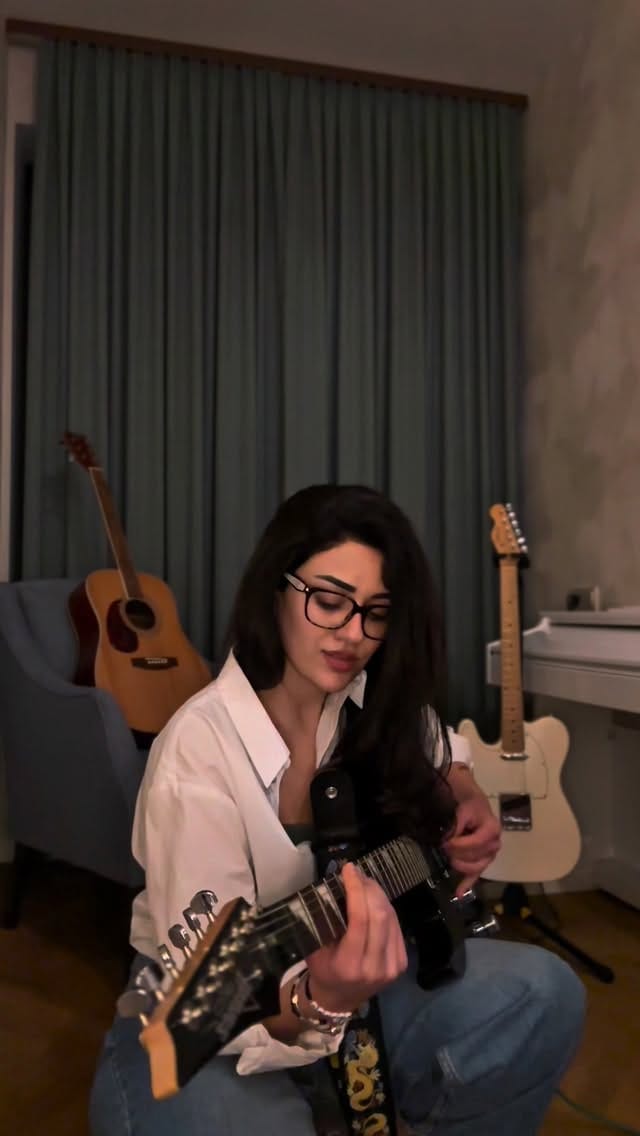 Post 8 by Mariam V. Meyroyan Kachachyan on Instagram (video)