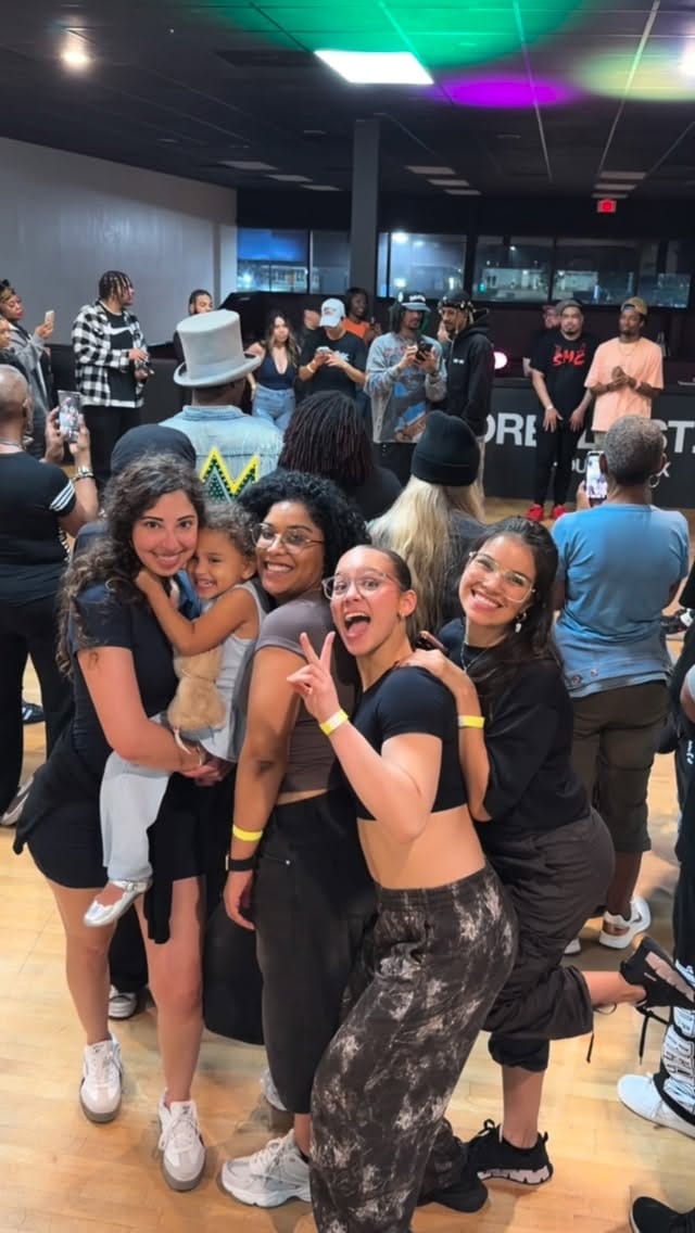 Post 5 by The Casino Stars on Instagram (video)