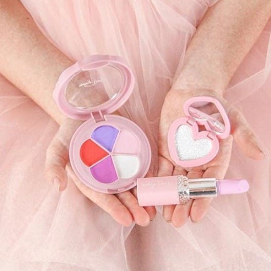 Post 9 by Two Little Ducks Boutique on Instagram (image)