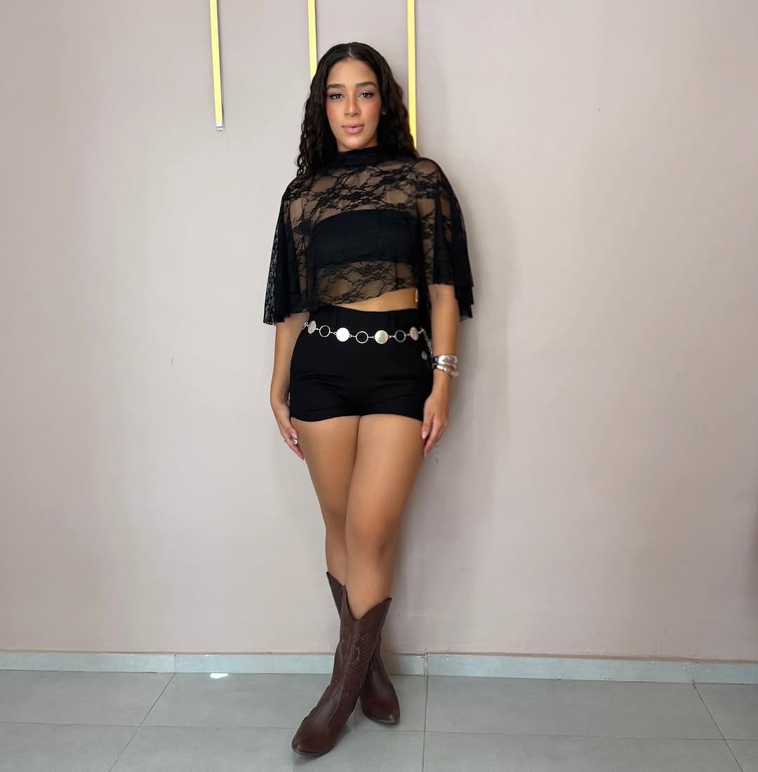 Post 7 by Moda feminina, roupas, acessórios, conforto e tendência! on Instagram (carousel)