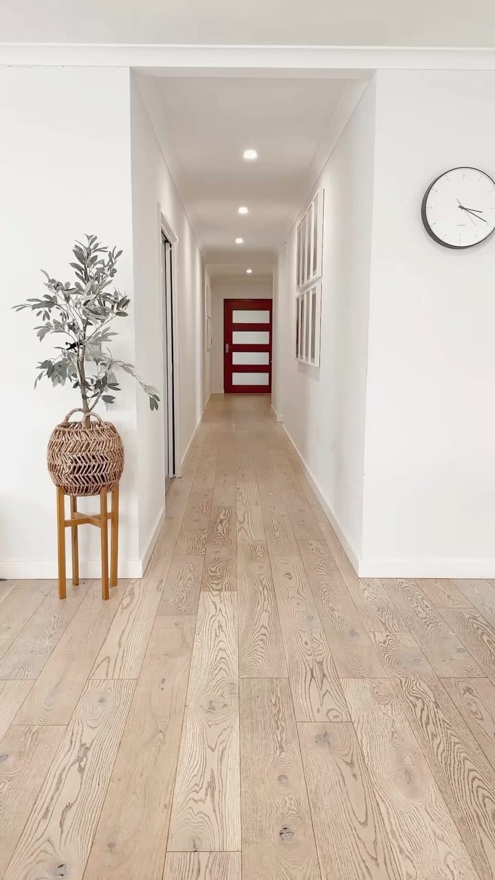 Post 9 by Meg Caris | Content Creator on Instagram (video)