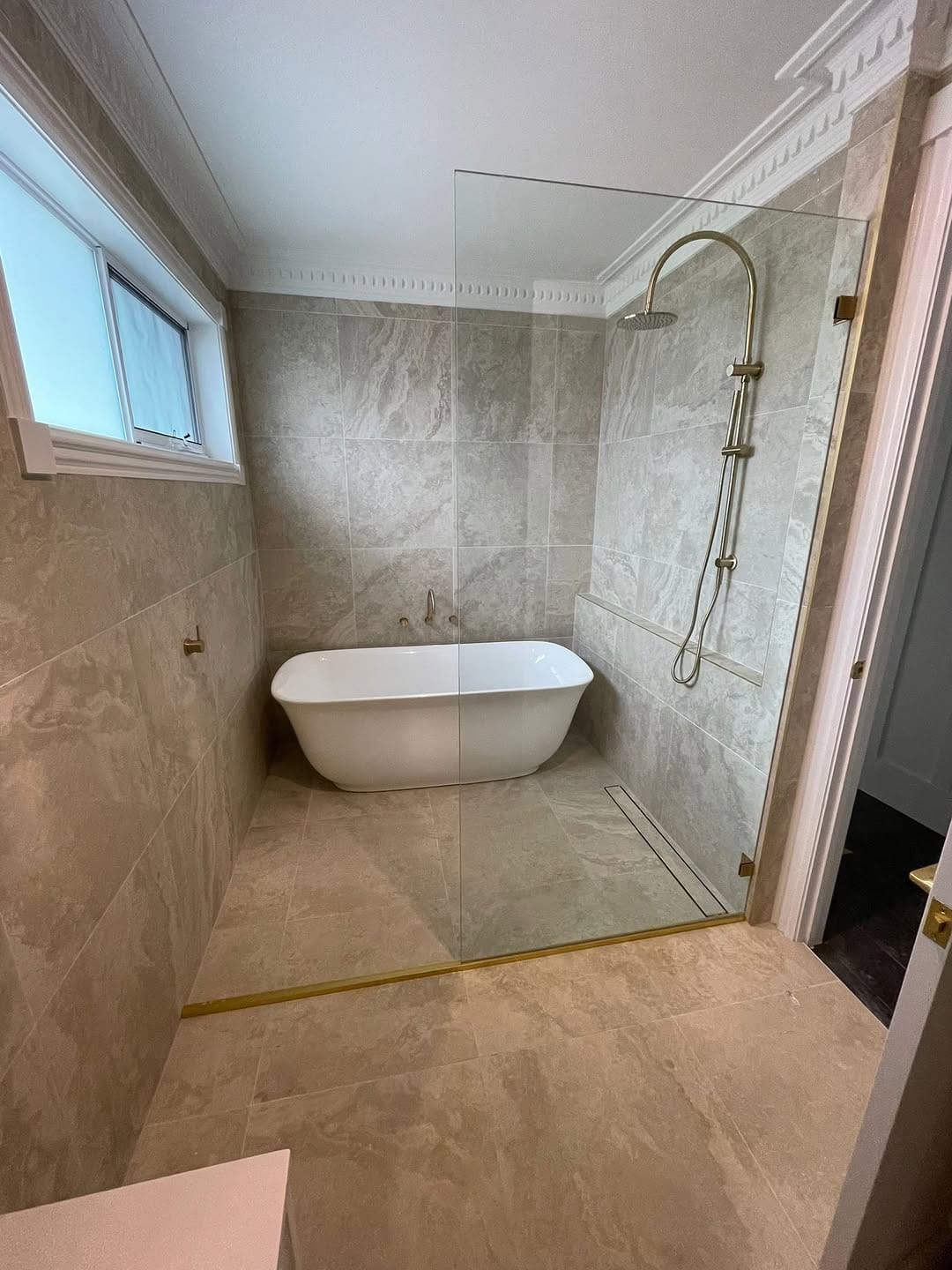 Post 2 by SYDNEY SHOWERSCREENS SPECIALIST on Instagram (image)