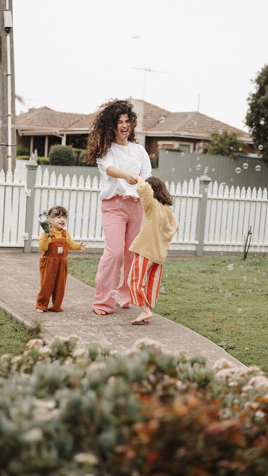 Post 3 by Janine | Melbourne Family Photographer on Instagram (video)