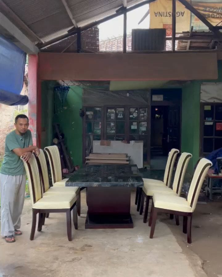 Post 10 by Udin Furniture on Instagram (carousel)