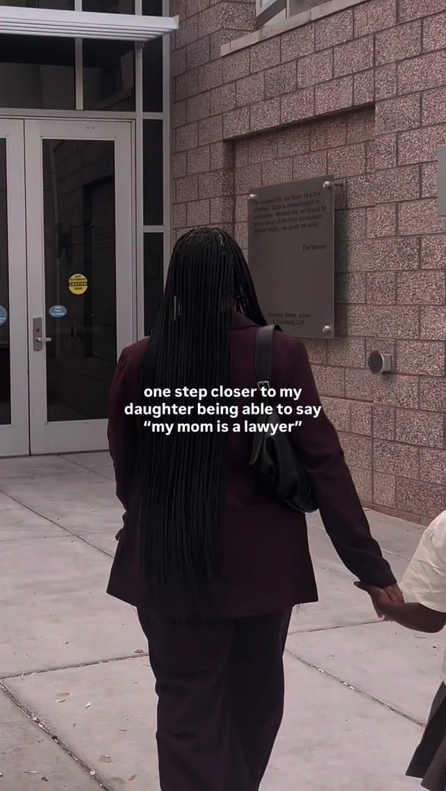 Post 2 by Kenniqua (Ken-neek-qua) | Las Vegas on Instagram (video)