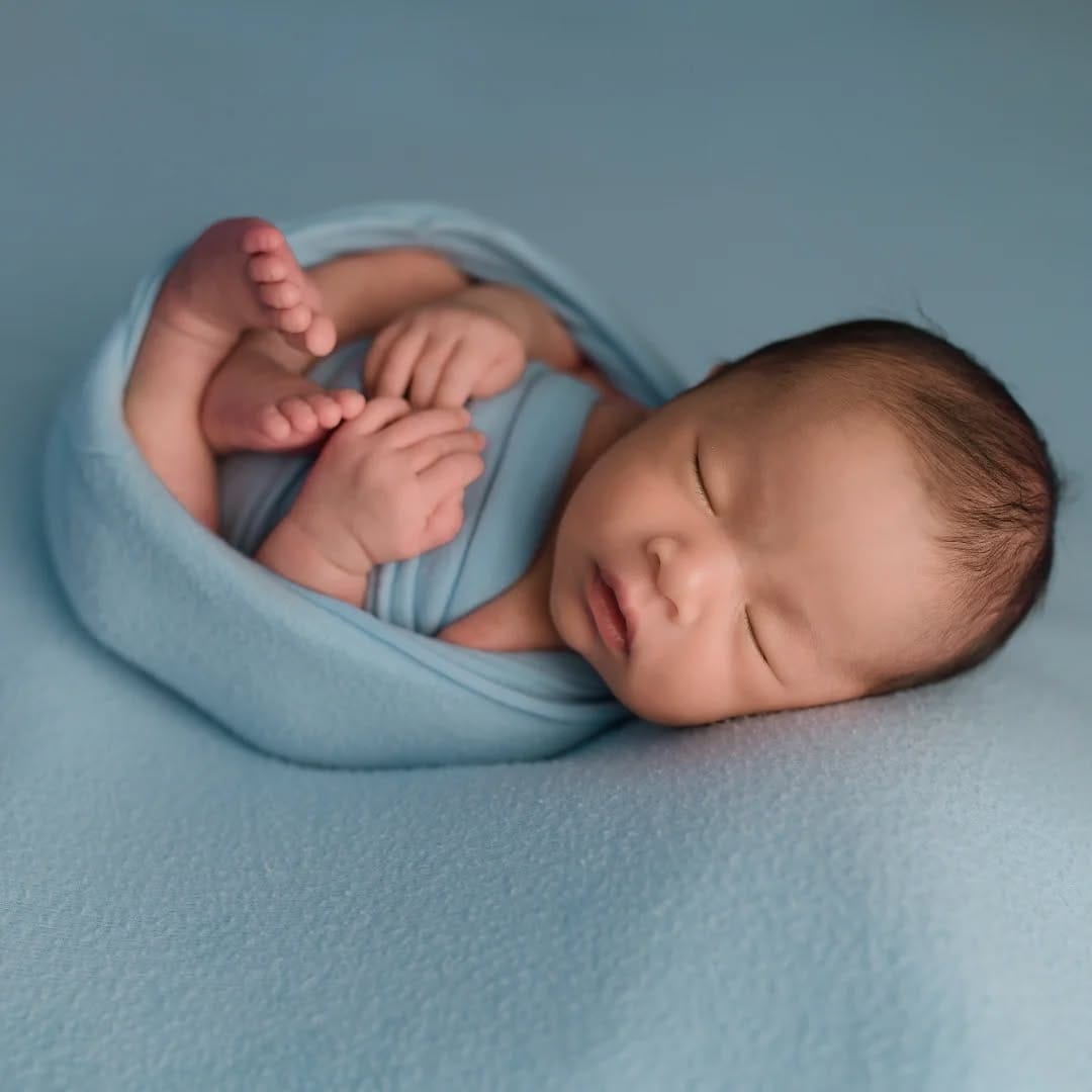 Post 3 by Little Bunniess Newborn Photography on Instagram (carousel)