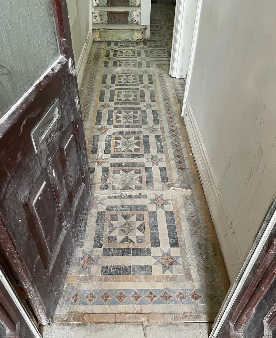 Post 8 by Scott Walters SW Flooring Restorations Wales on Instagram (carousel)