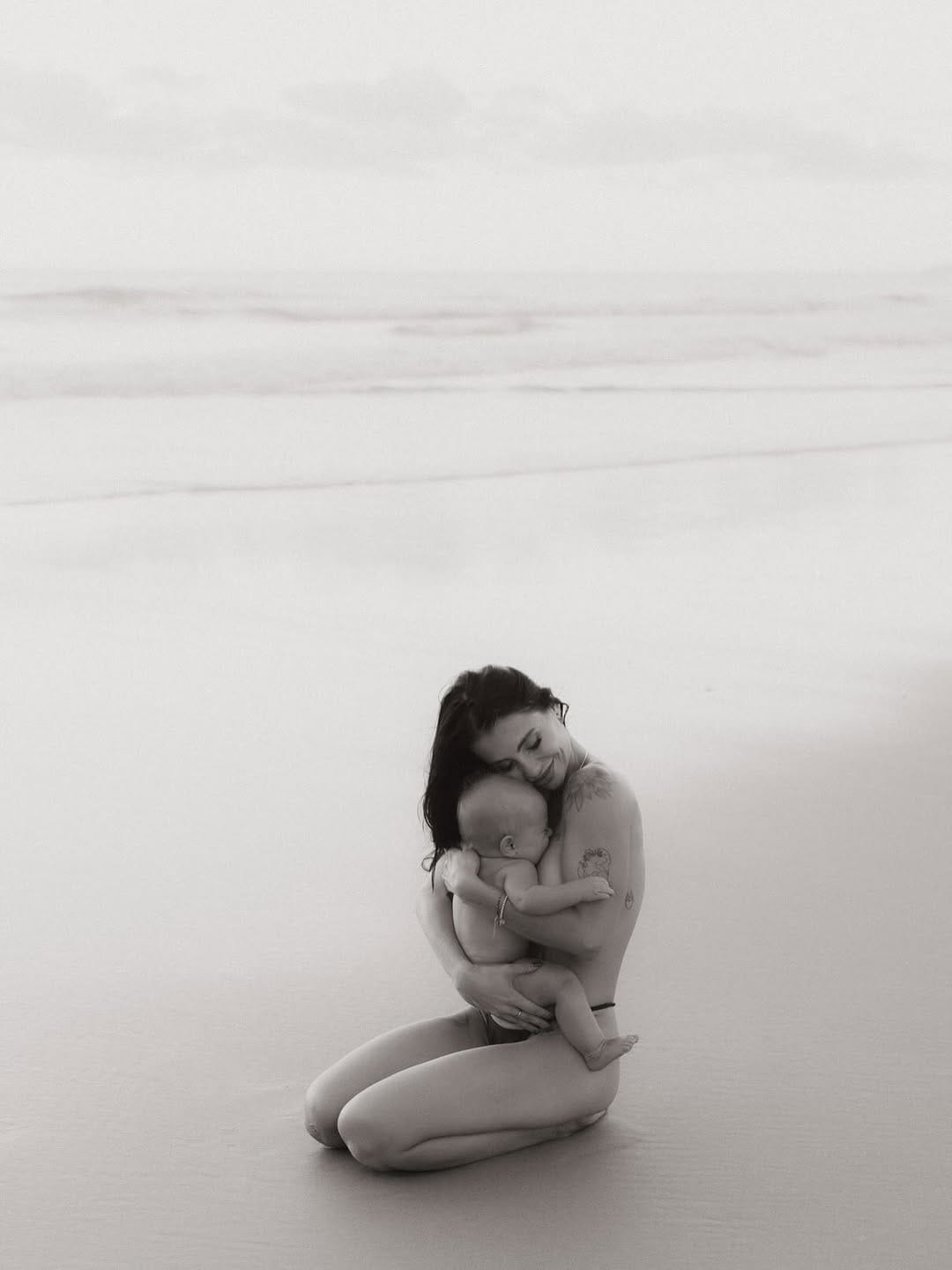 Post 3 by Gold Coast | Brisbane Photographer – Maternity & Weddings on Instagram (carousel)