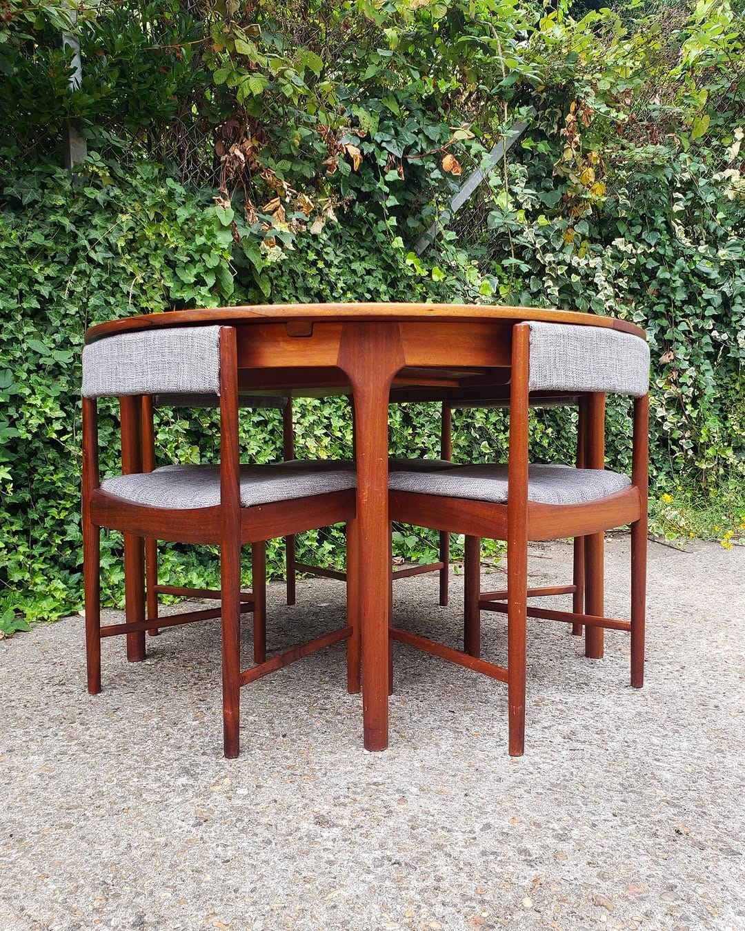 Post 4 by FME Furniture (Vintage & MCM) on Instagram (image)