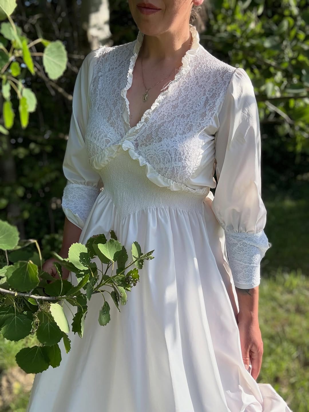 Post 1 by 𝙵𝚕𝚘𝙼𝚊𝚛𝚔𝚝 𝚅𝚒𝚗𝚝𝚊𝚐𝚎 on Instagram (carousel)
