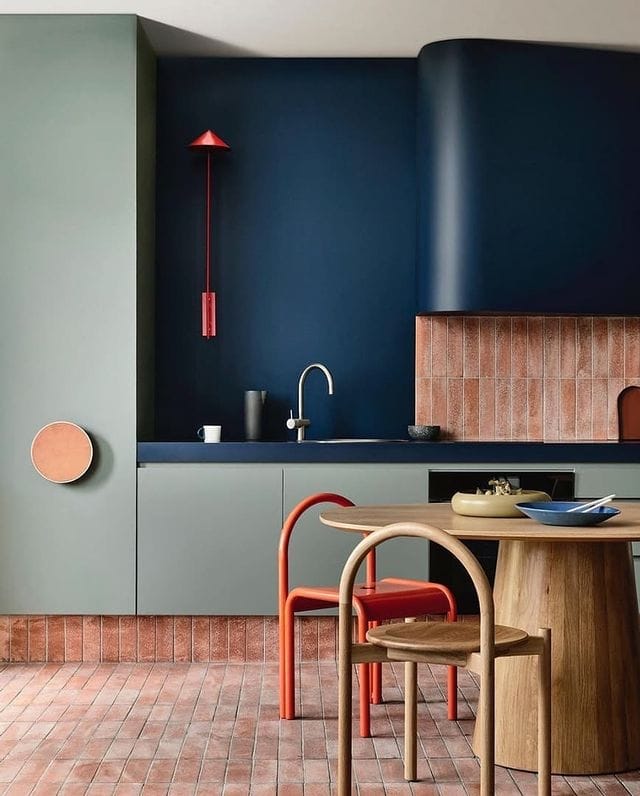 Post 3 by G I N G E R F I N C H on Instagram (image)
