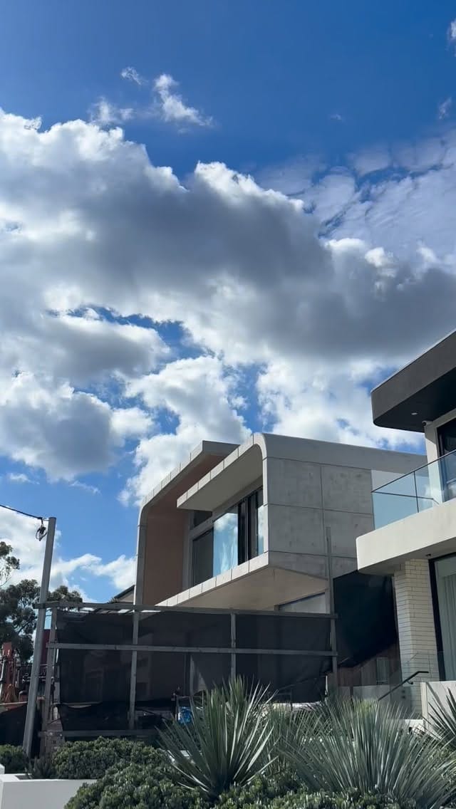 Post 2 by MIA LAKE on Instagram (video)