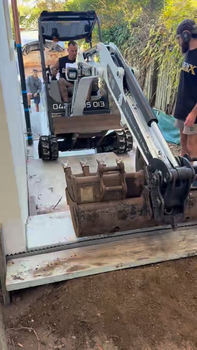 Post 2 by Platinum Earthworx PTY LTD on Instagram (video)
