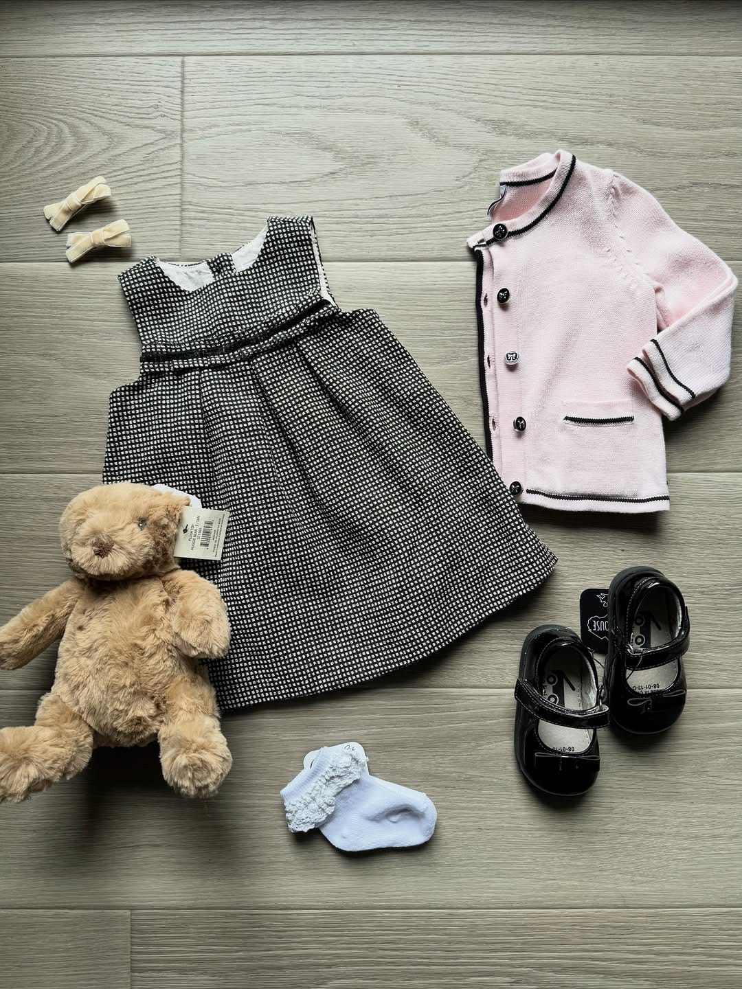 Post 5 by mini TREEHOUSE Boutique on Instagram (image)