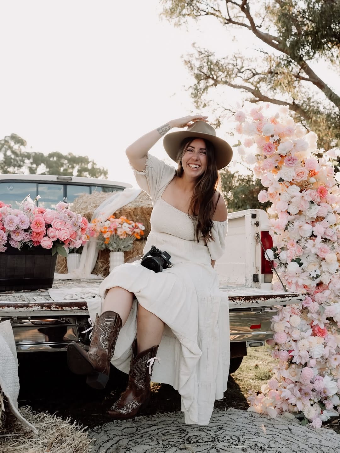 Post 8 by Bec Cooper | Perth Maternity, Newborn & Family Photographer on Instagram (image)