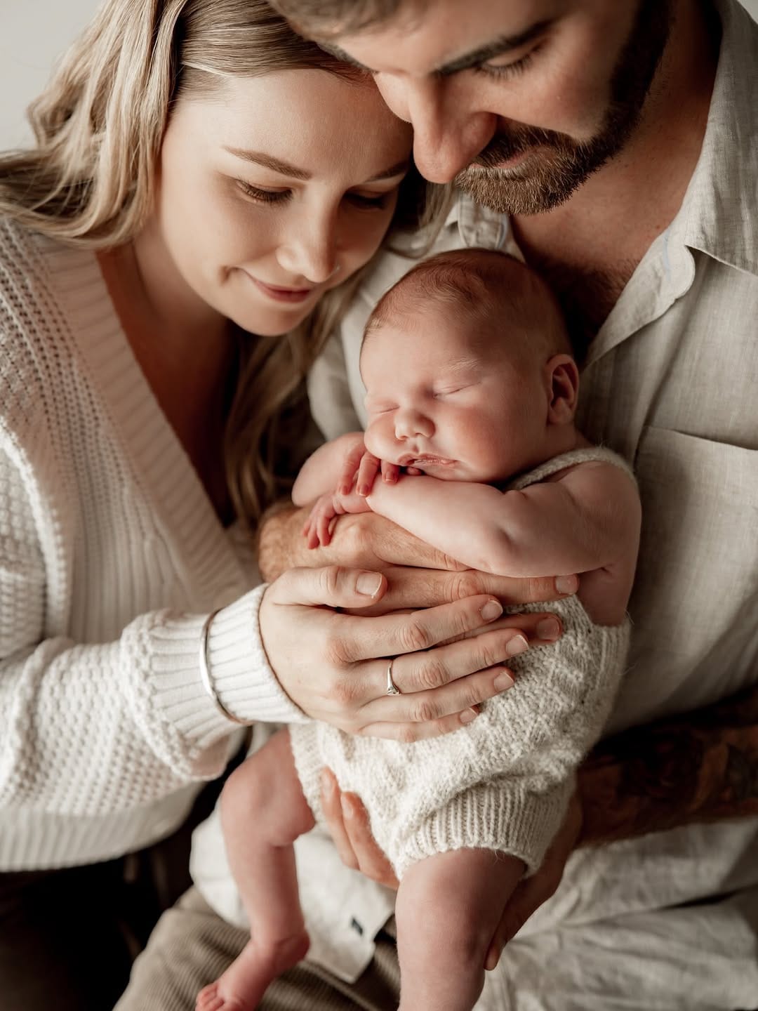 Post 4 by Bec Cooper | Perth Maternity, Newborn & Family Photographer on Instagram (carousel)