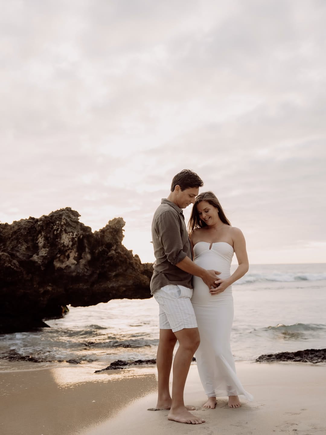 Post 3 by Bec Cooper | Perth Maternity, Newborn & Family Photographer on Instagram (carousel)