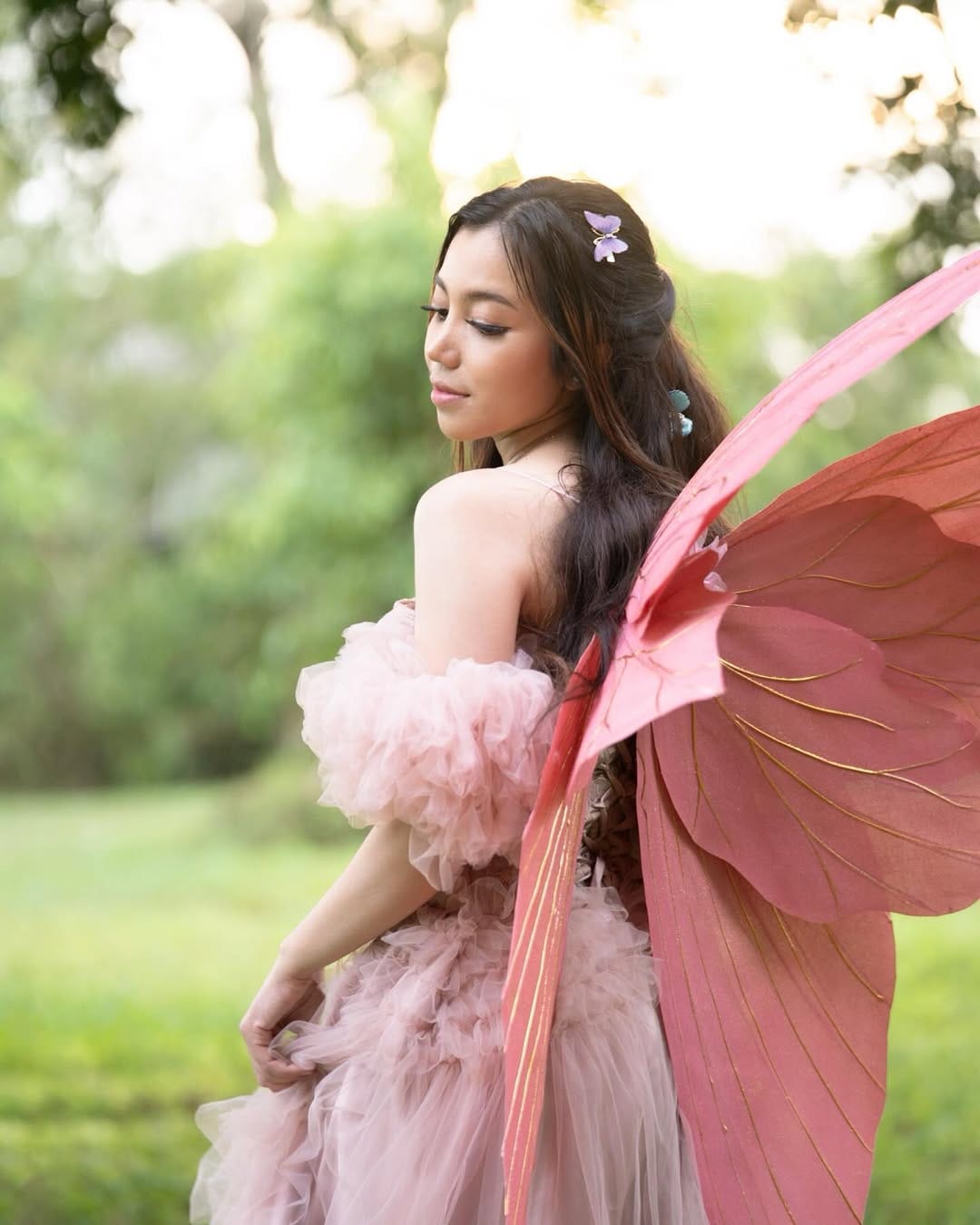 Post 8 by Female Fotografer Palangka Raya on Instagram (carousel)
