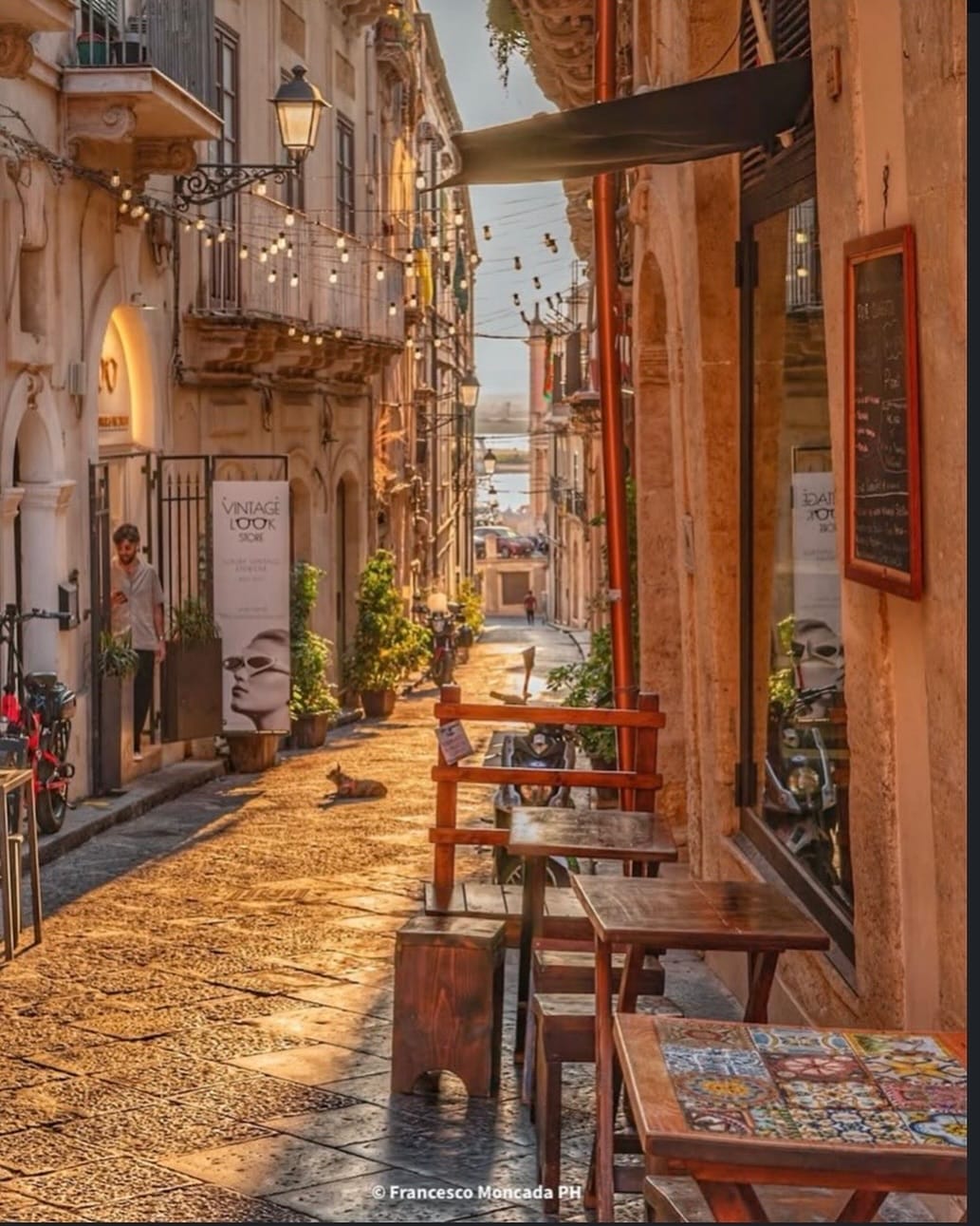 Post 6 by PHOTOGROUP SIRACUSA on Instagram (image)