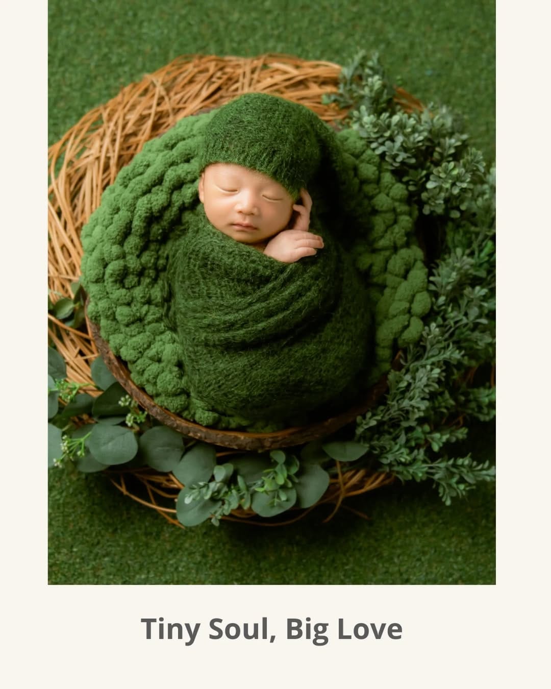 Post 1 by Fotografi Newborn Banyuwangi | Dephotology on Instagram (carousel)