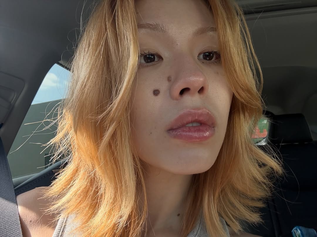 Post 1 by Nanamé ᥫ᭡. on Instagram (carousel)