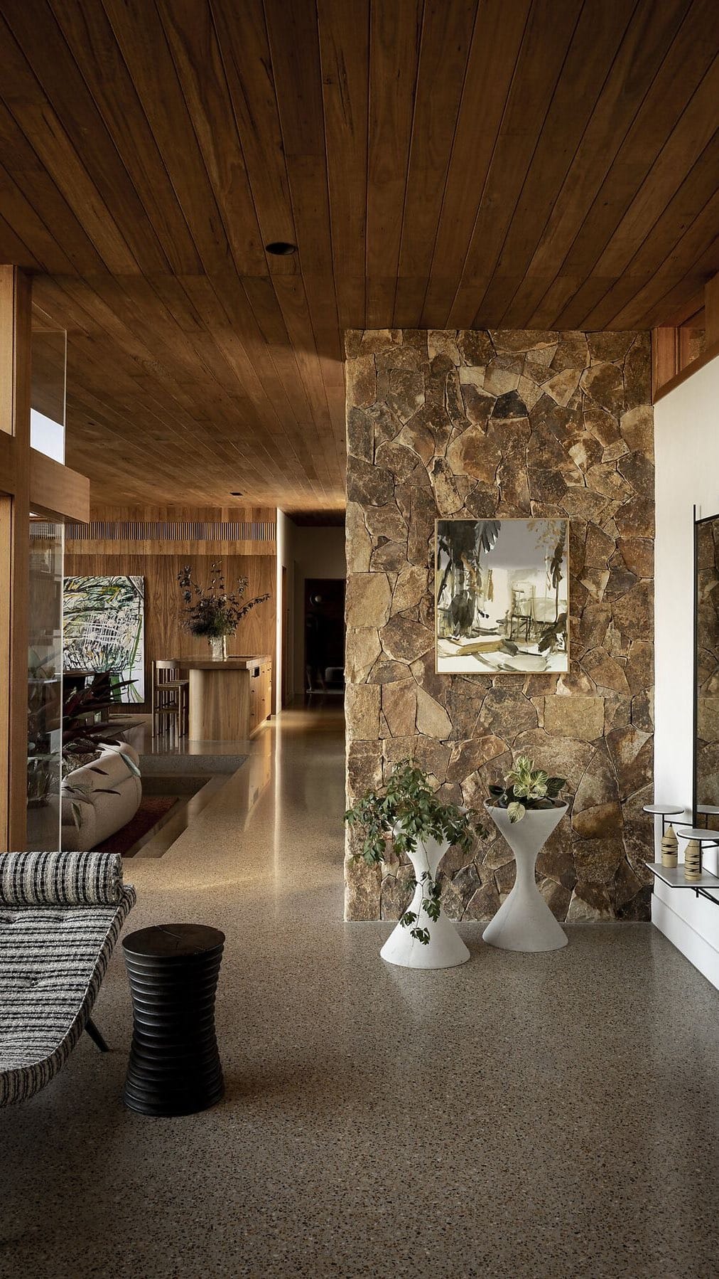 Post 6 by Studio Mila | Interior Design on Instagram (video)