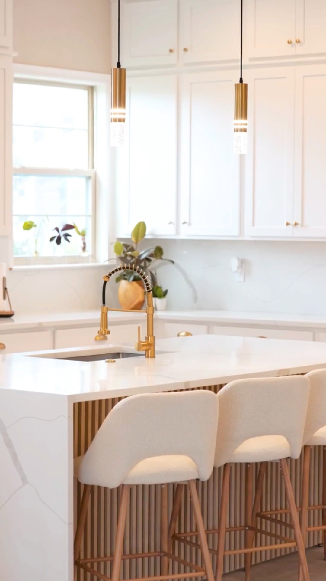 Post 6 by Interior Design, Home Decor, Luxury Design, Commercial Design on Instagram (video)