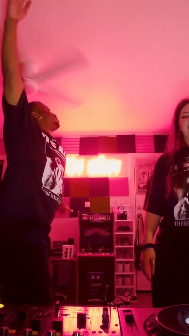 Post 4 by nicki ♡ on Instagram (video)