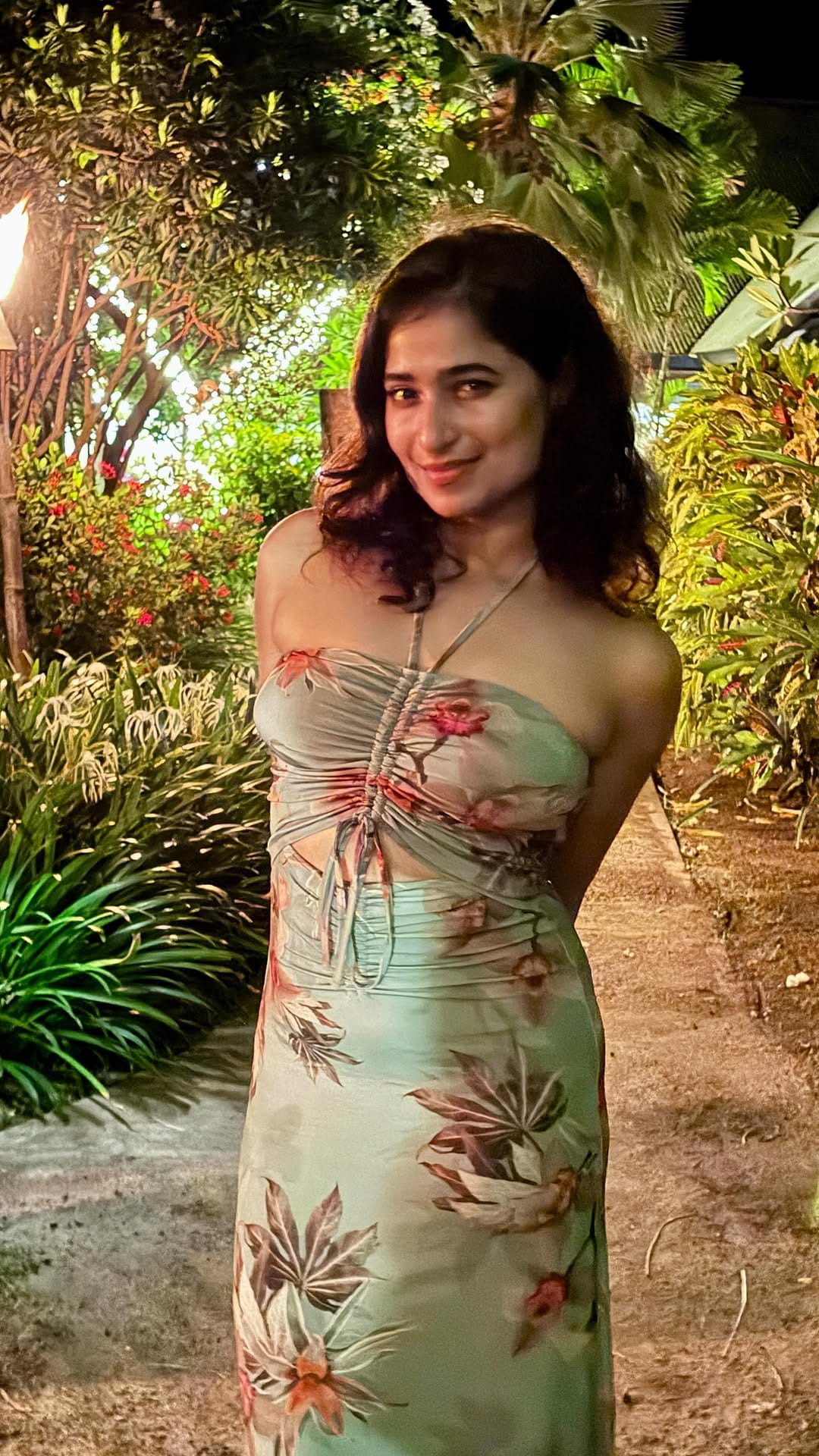 Post 4 by Sneha Murali on Instagram (video)