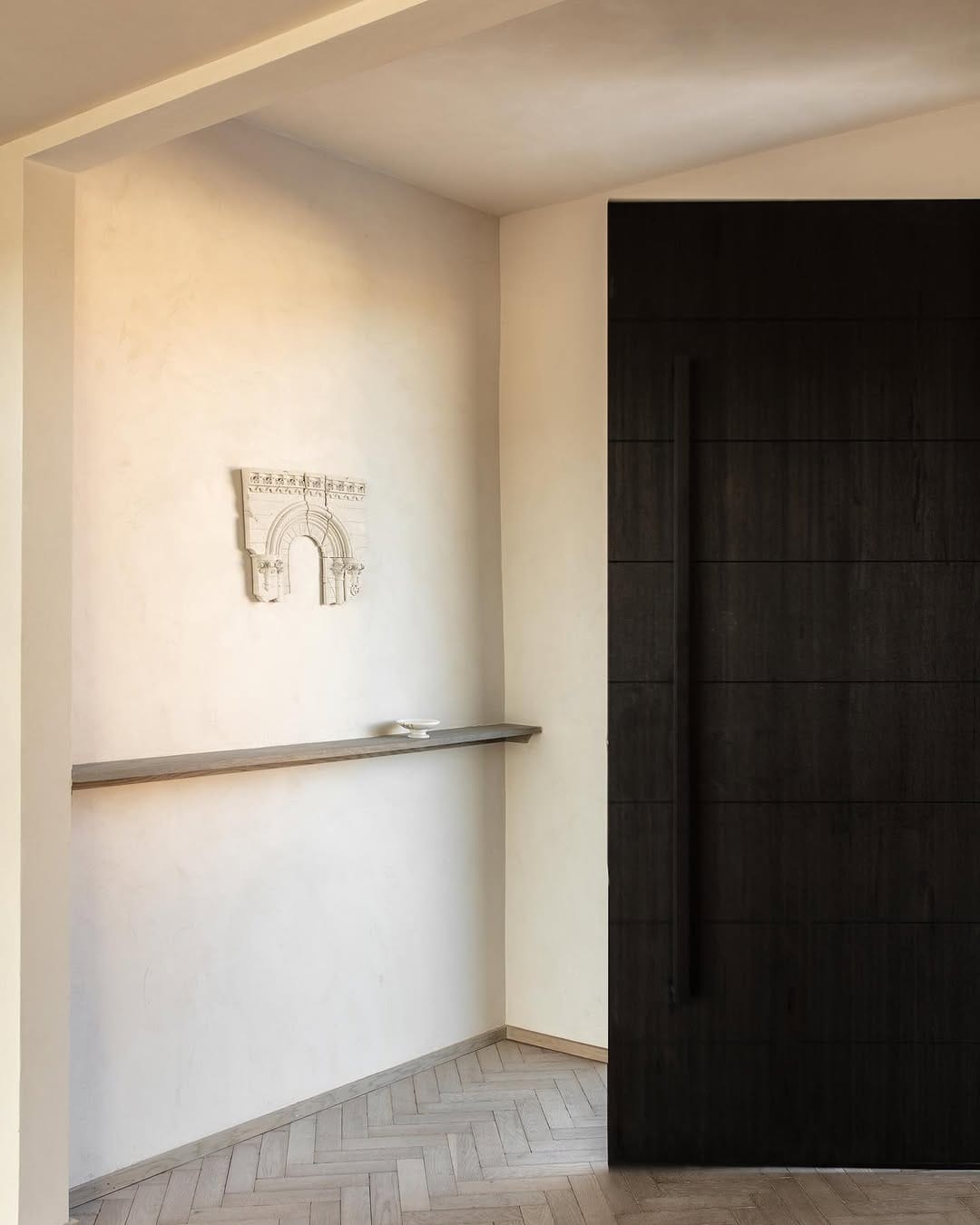 Post 10 by Elisa Baran, LLC | INTERIORS on Instagram (carousel)