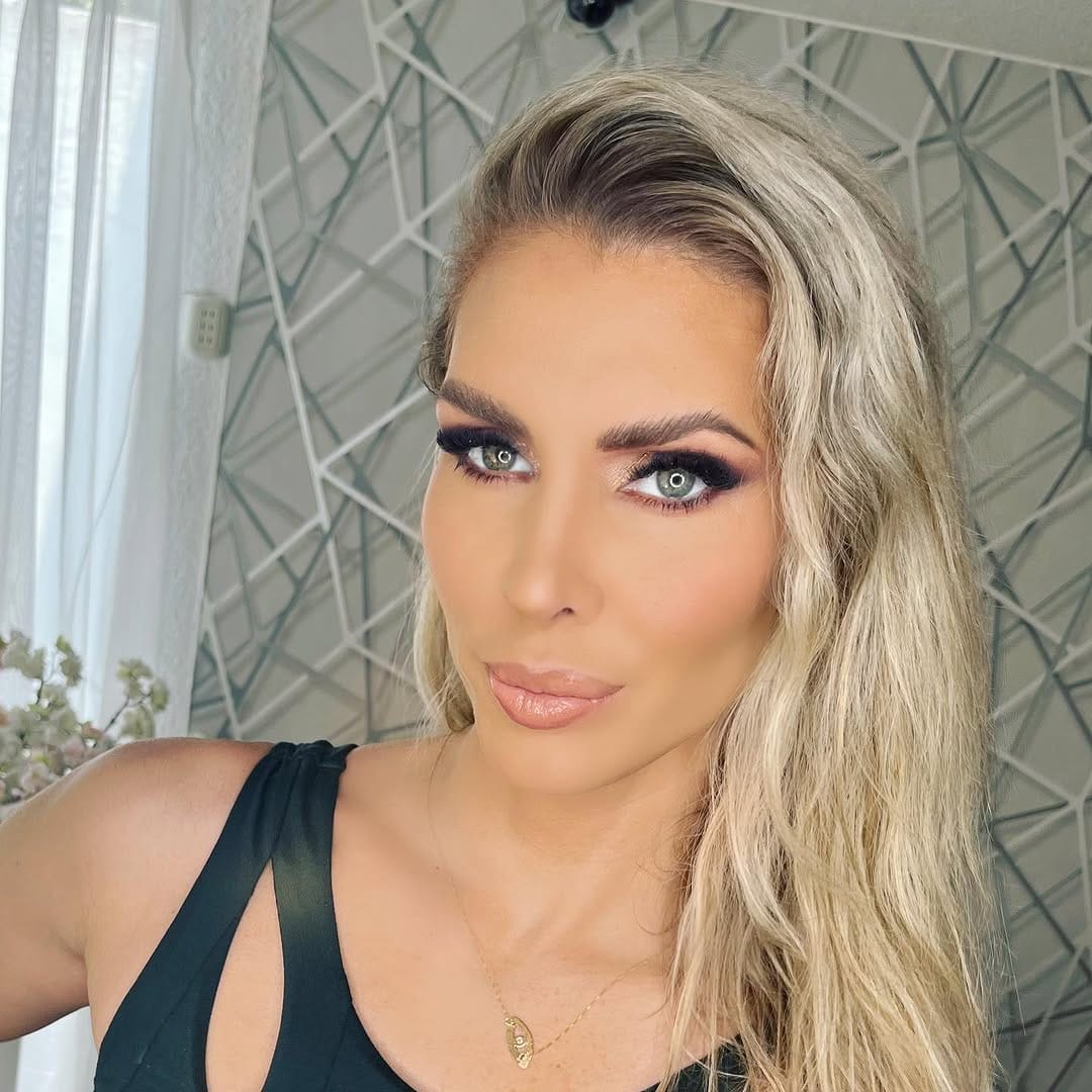 Post 8 by Gil  Paz |  Makeup Artist on Instagram (image)