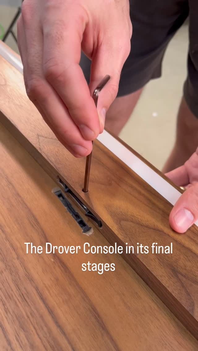 Post 5 by Frailey Woodworks on Instagram (video)