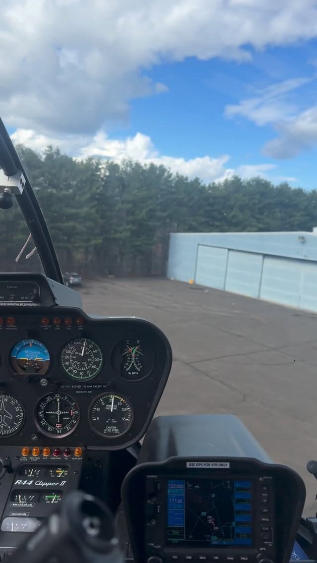 Post 7 by HTX Helicopters on Instagram (video)