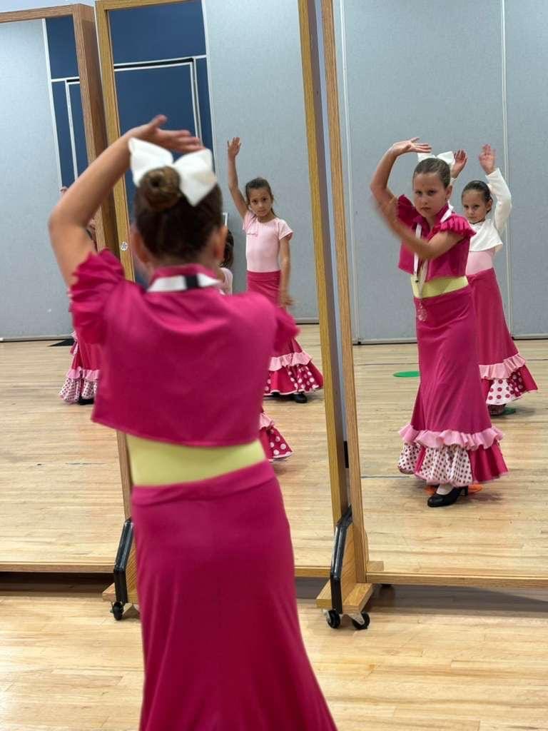Post 8 by Flamenco-Furia Flamenca on Instagram (carousel)