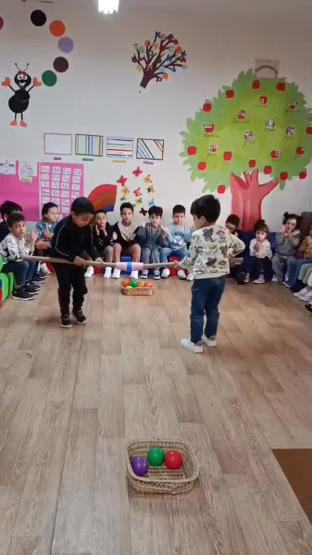 Post 6 by Préscolaire Les Colibris on Instagram (video)