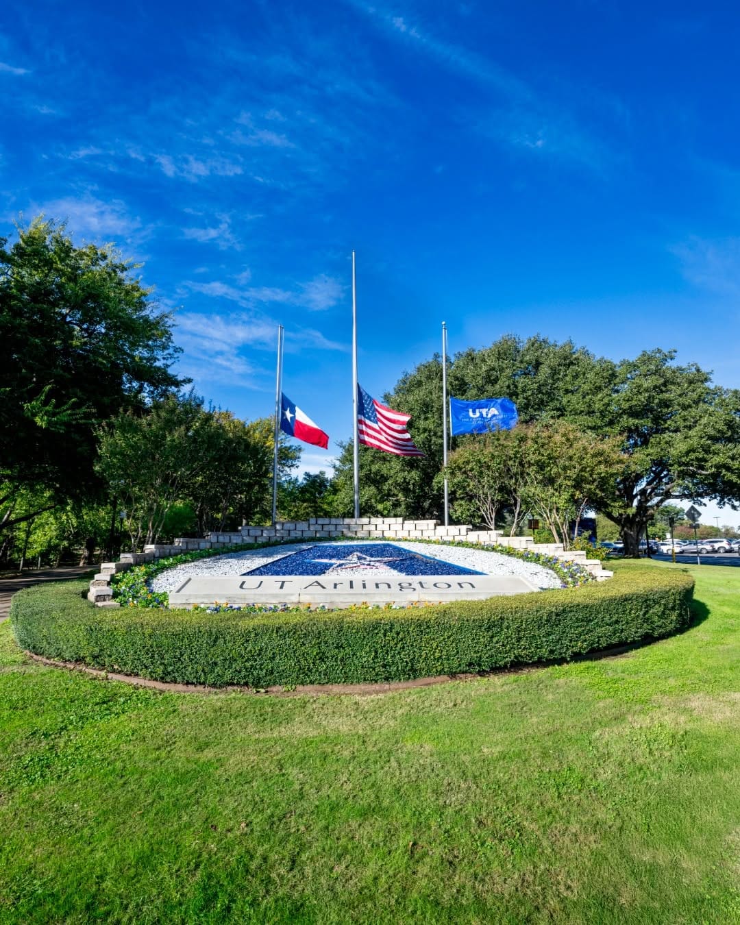 Post 3 by The University of Texas at Arlington on Instagram (image)