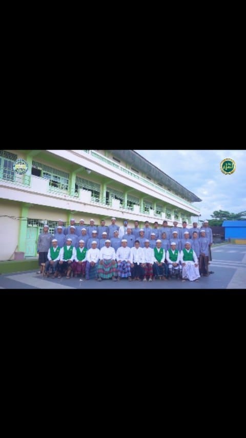 Post 10 by PONDOK PESANTREN DARUSSALAM MARTAPURA on Instagram (video)