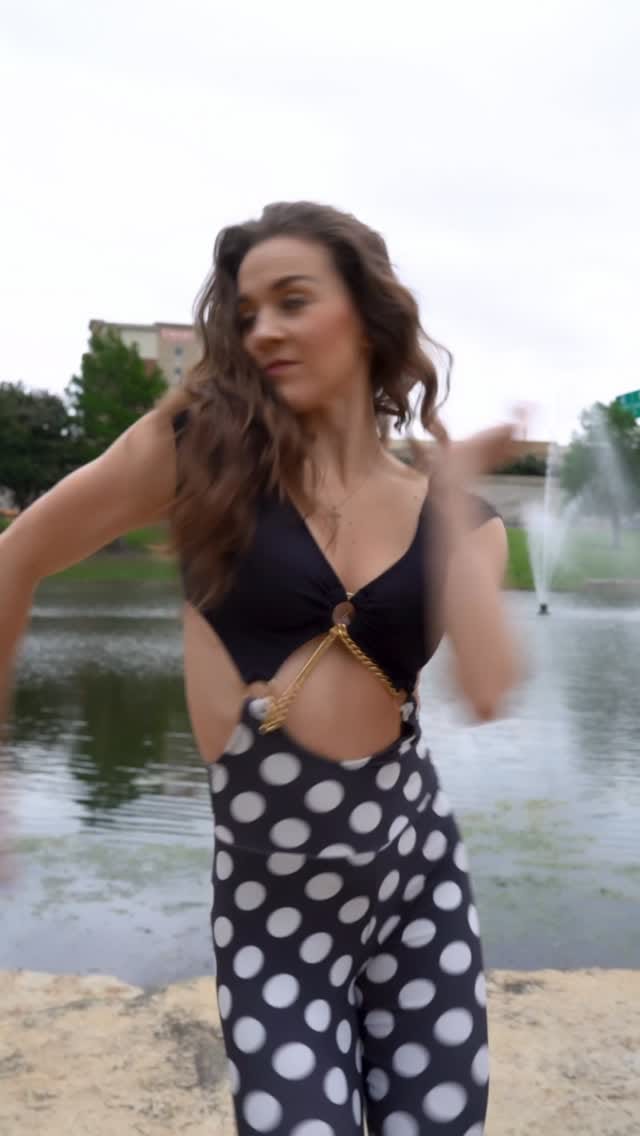 Post 10 by Bravo Dance Company on Instagram (video)