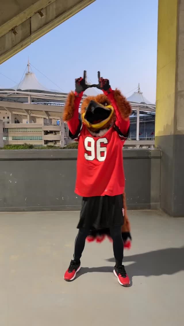 Post 5 by University of Utah Asia Campus on Instagram (video)