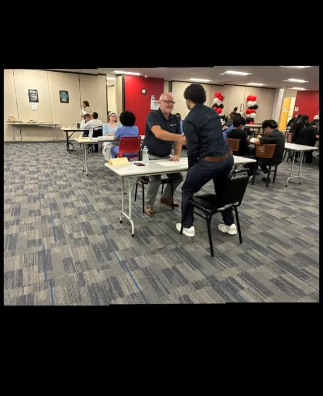Post 4 by Lincoln Tech     Hands-On Career Training on Instagram (video)